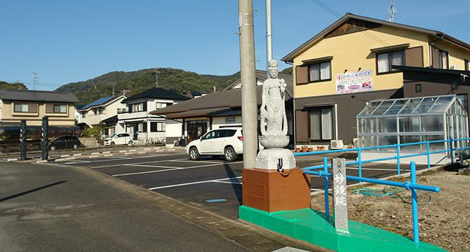 昼の観音様の様子